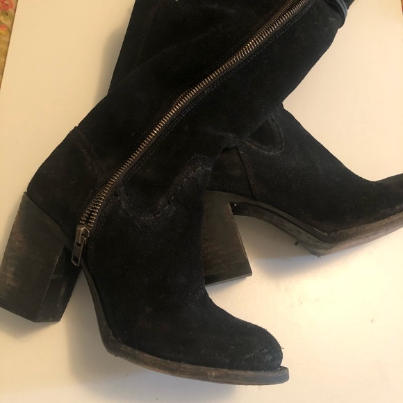 Freebird Suede Boot - Picture 2 of 4